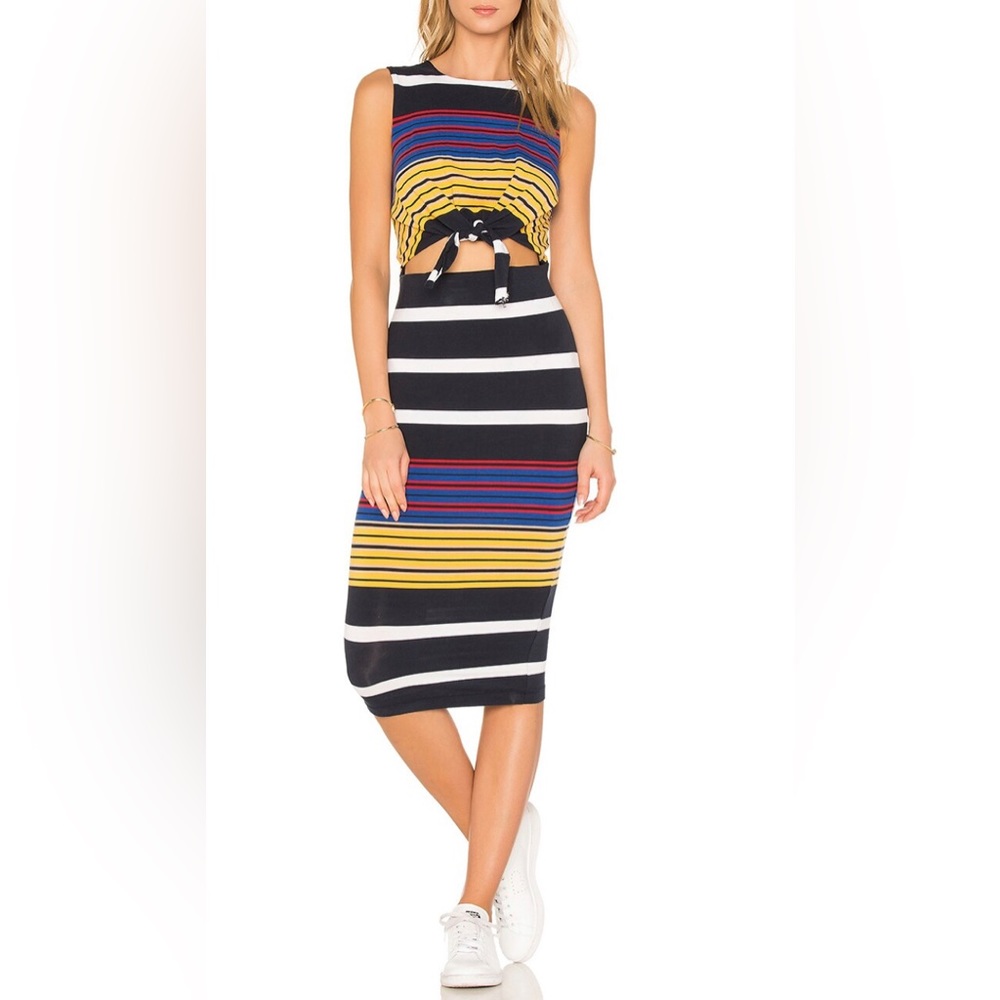 Tie waist dress